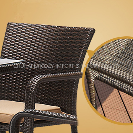 Outdoor Round Table with Glass Armrest Rattan Chair with Cushion